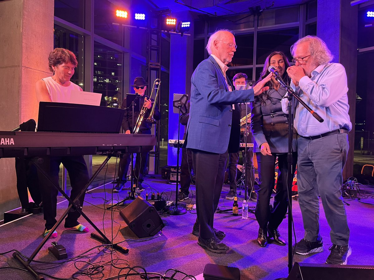 Swetha Anandhan (@swetha_anandhan) on Twitter photo A beautiful end to an amazing day. Thank you Checkmates for a great performance! And itās not everyday that you get to be in one frame with three Nobel laureates! Looking forward to an exciting future for the #AllisonInstitute @PamSharmaMDPhD @JimAllisonPhD <a href="/MDAndersonNews/">MD Anderson Cancer Center</a> A beautiful end to an amazing day. Thank you Checkmates for a great performance! And itās not everyday that you get to be in one frame with three Nobel laureates! Looking forward to an exciting future for the #AllisonInstitute @PamSharmaMDPhD @JimAllisonPhD <a href="/MDAndersonNews/">MD Anderson Cancer Center</a>