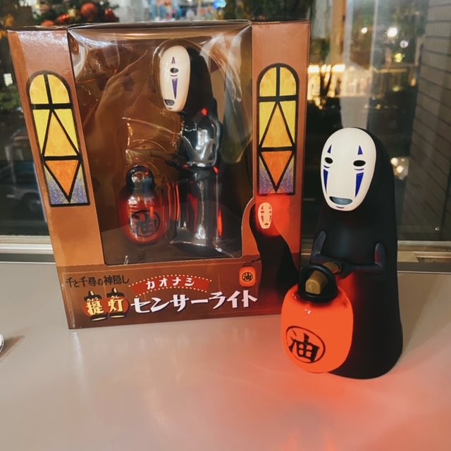 スタジオジブリ 千と千尋の神隠し　カオナシ提灯 センサーライト おまけ付き キデイランド原宿【公式】 على X: 