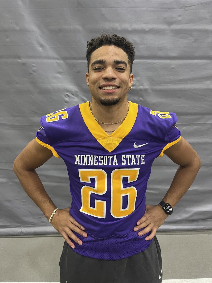 Maverick Football Scoop (@maverick_scoop) on Twitter photo Tonight we are honoring our seniors with an appreciation dinner before our game tomorrow. Thank you <a href="/TaeGrix/">TaeVyn Grixby</a> for everything that you have done for our program
#MavFam #MakeTheJourney #RollHerd #HornsUp #C2BE #WAR #BAW Tonight we are honoring our seniors with an appreciation dinner before our game tomorrow. Thank you <a href="/TaeGrix/">TaeVyn Grixby</a> for everything that you have done for our program
#MavFam #MakeTheJourney #RollHerd #HornsUp #C2BE #WAR #BAW