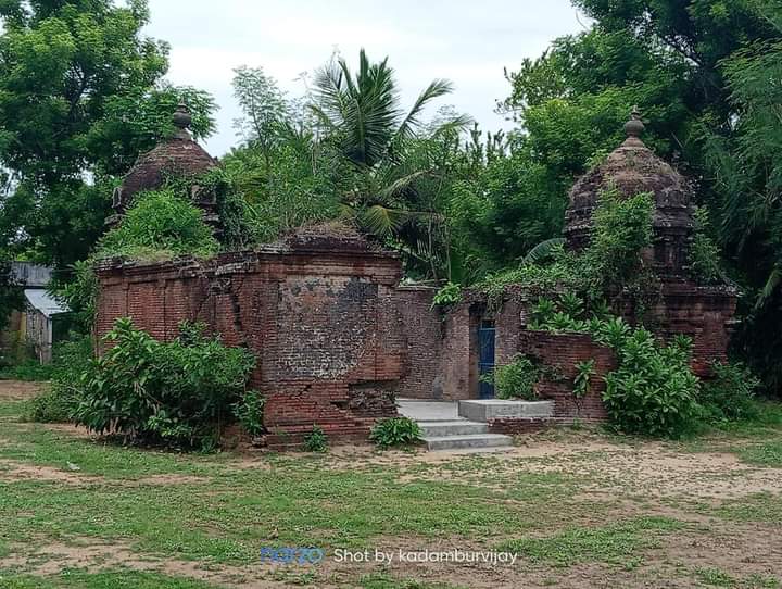 Melakondathur Shiva temple in extremely dilapidated state. This is in Mayiladuthurai district.
#SaveTNTemples