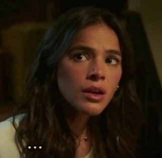 ⠀⠀
⠀⠀ “ seguramente se va escuchar creíble ' reportera se suicida con seis balazos en la espalda ' ”
⠀