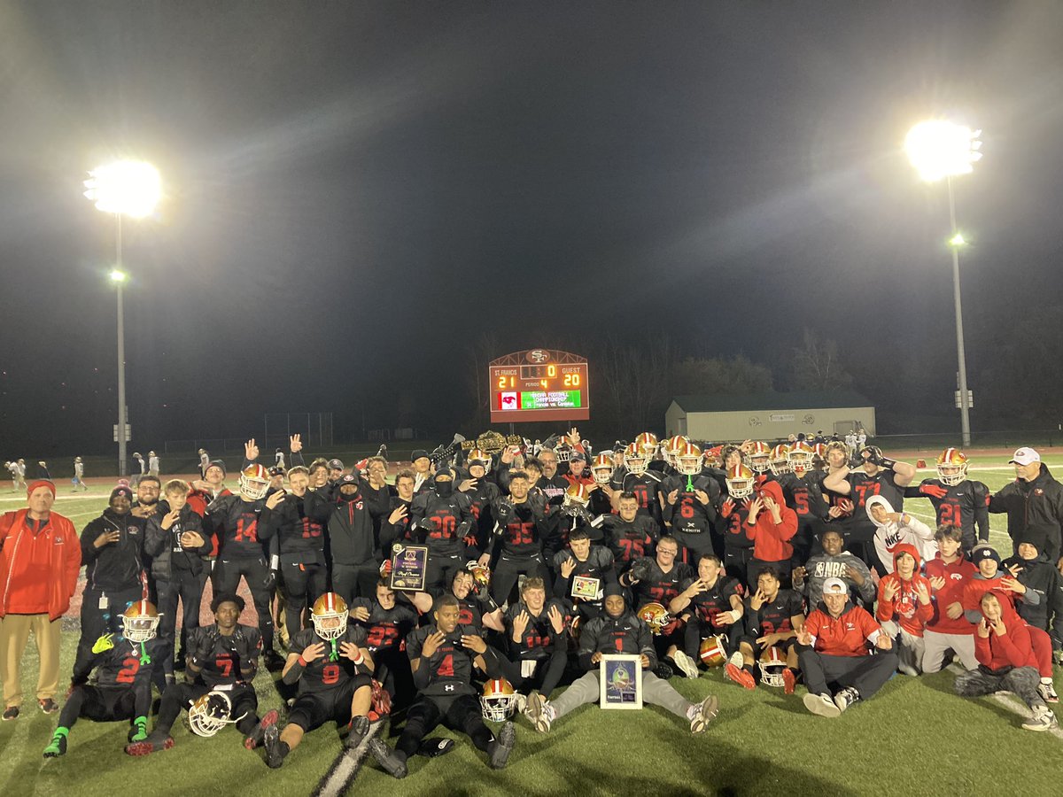 Red Raiders hold on for the 21-20 victory for the 3-Peat! #RollRaiders <a href="/WNYAthletics/">WNY Athletics</a> <a href="/wny_football/">WNY Football</a> <a href="/bufnewspreptalk/">BuffaloNewsPrepTalk</a> <a href="/SFHSfootballNY/">SFHSFootballNY</a> <a href="/Stfrancishigh/">St. Francis High School</a> <a href="/MonsignorMartin/">Pete Schneider</a>