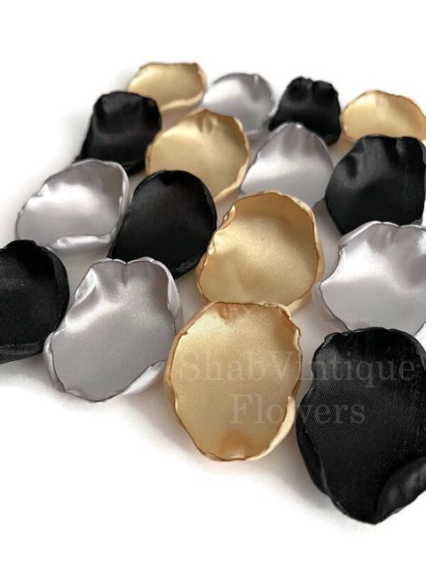 ShabVintiqueFwr's tweet image. Black Silver and Gold Flower Petals Flower Girl Petals - Etsy buff.ly/47sShRb #sale #onsale #25percentoff #bridetobe2025 #holidayparty