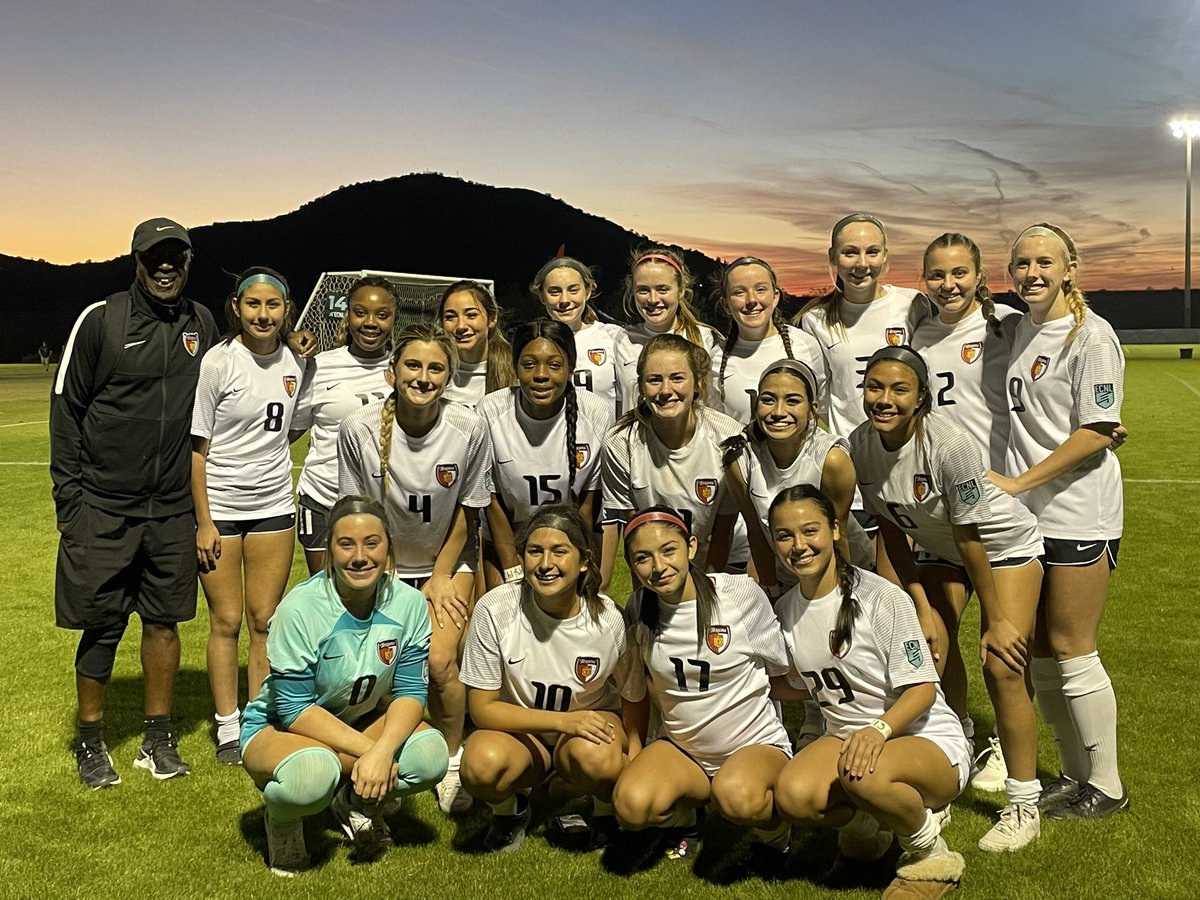 Came out with the WIN today against a competitive @PATEADORES_ team!

⚽️ @AnnabelC2025 
🅰️@aubrieramoss_17 

Shutout on DEFENSE‼️
@24EOSullivan @SkylarHenley4 @_phillipsbrooke @halingriffith @SydneyRidnour @Sammy_Quiroz21 @BryRussell0 

@PrepSoccer