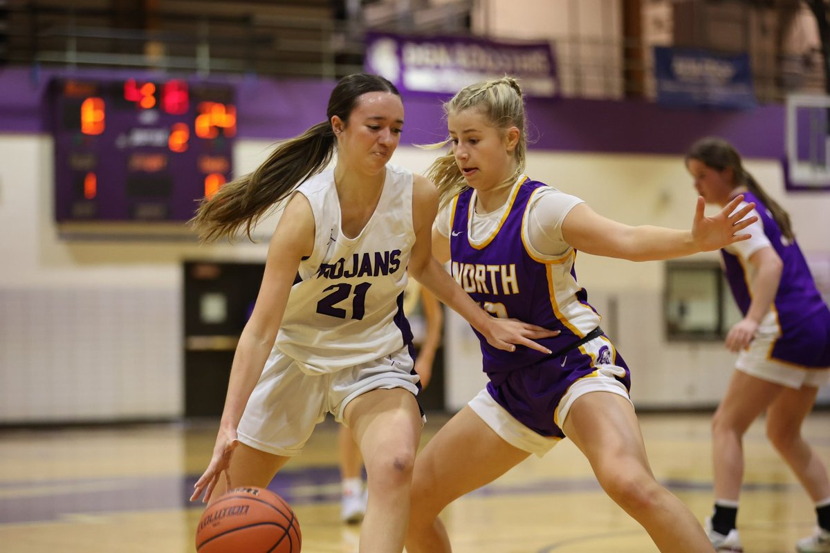 What a great Purple-White Scrimmage!! Looking forward to finding out what this group is capable of 💪 

#BleedPurple #STAT #NoExcuses #RentIsDue