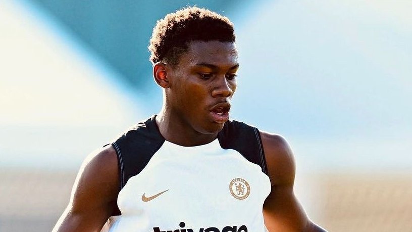 🔵🇯🇲 Told Chelsea's new talented striker Dujuvan Richards is not at Cobham yet.

2005 born Jamaica international will arrive in England next week to train with the squad.

He's preparing his travel to London as he turned 18. Chelsea signed him from Phoenix All Stars in March.