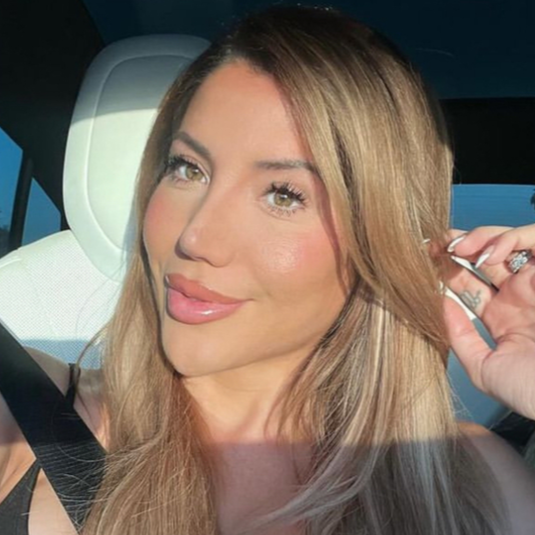 #FrankieBabe <a href="/lauramellado/">laura mellado</a> uses Our Lil Secret Cocnealer in shade Neutral 💚