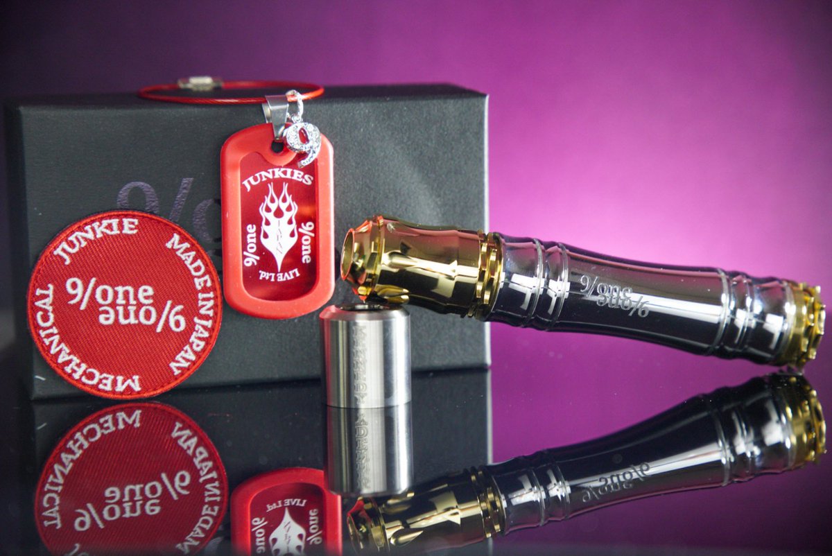 TKG10111's tweet image. 以前撮った写真だけど11/11チューブの日という事で

#チューブの日
#complyfe
#9one
#vape