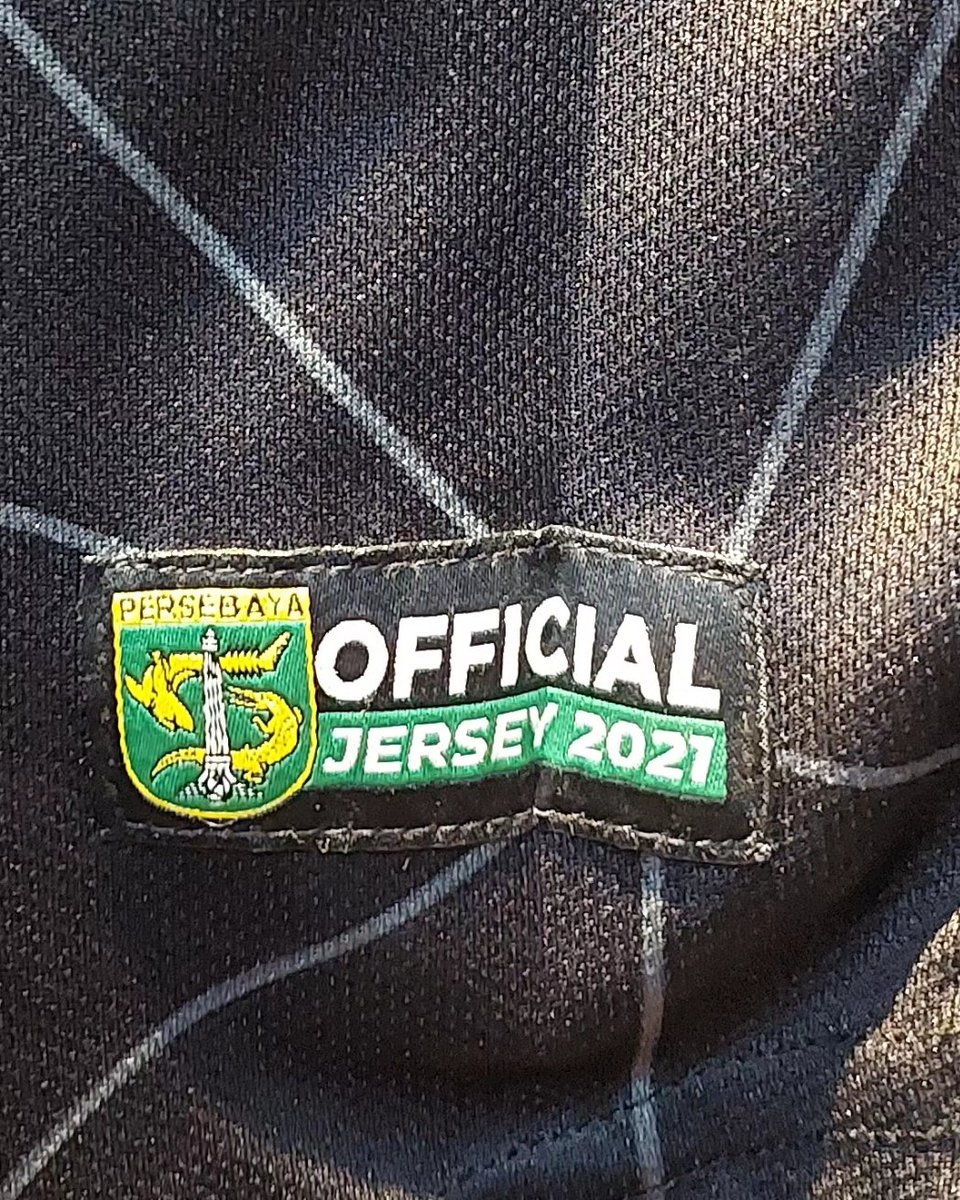 Jersey Match Worn Persebaya Surabaya Third 2021
#14 FR Sokoy
Jersey size M. Celana size M.
(-) Titik noda di beberapa tempat. Sponsor depan sedikit crack.
Match Worn vs Persib Bandung.
Rp 850.000

<a href="/Jerseyforum/">The OG Indonesian Blokecore</a> <a href="/jerseysneil/">#lelangsneil</a> <a href="/JerseyLigina/">Pencinta Kain Ligina (Follow IG: @pjli_id)</a> <a href="/indonesianjsy/">Indonesian.Jersey</a> <a href="/MatminyaJersey_/">Matminya Jersey</a>