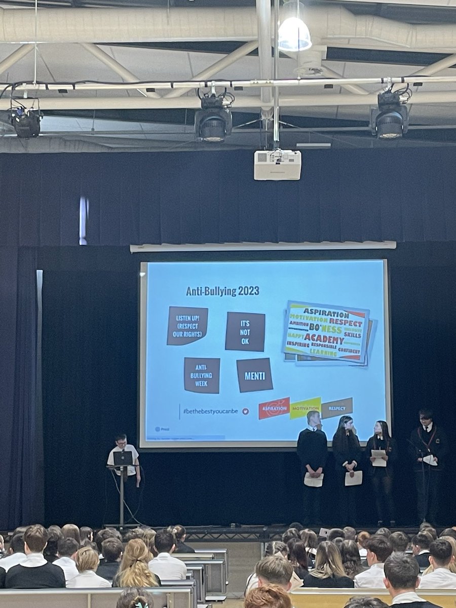 🖤Kinglass House🖤 tweet media