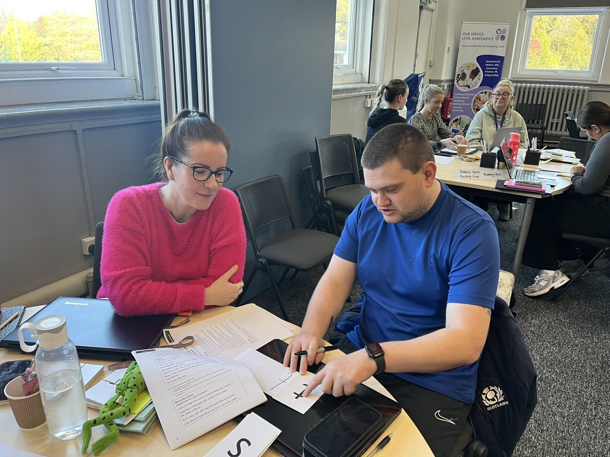 Kelly Sallis tweet media