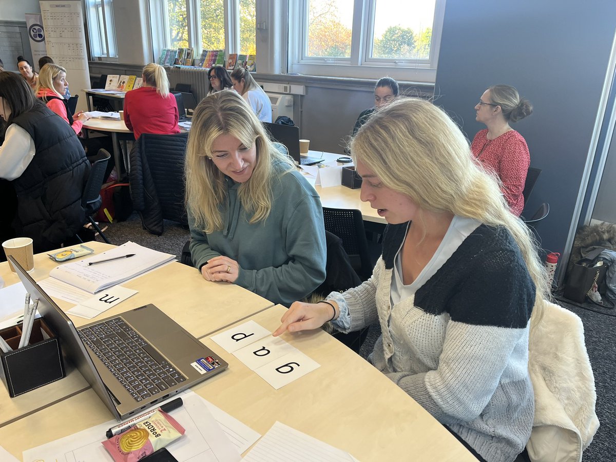 Kelly Sallis tweet media