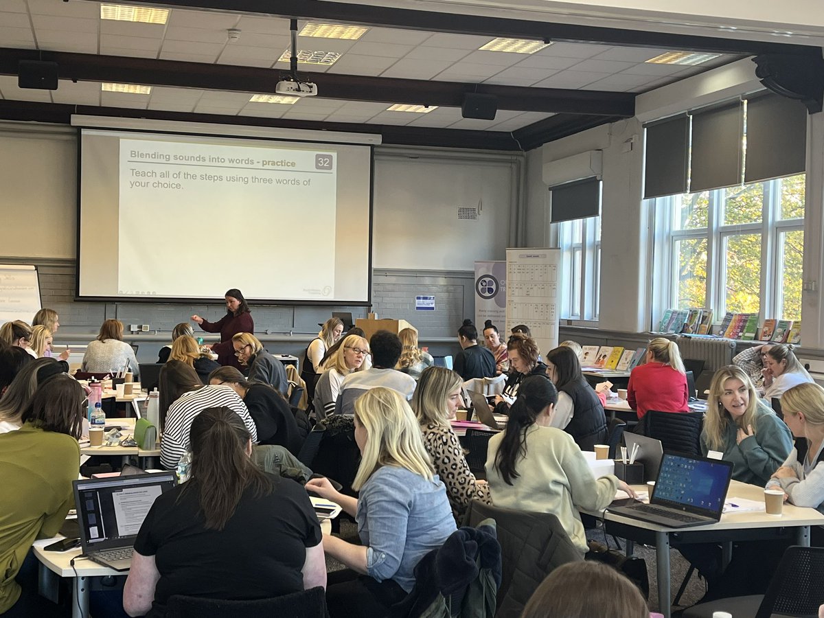 Kelly Sallis tweet media