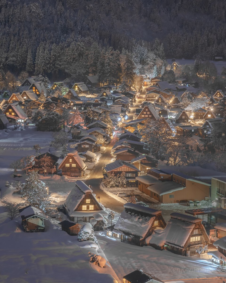 KenKenPhoto's tweet photo. 雪の白川郷が日本昔ばなしにでてきそうな雰囲気 https://t.co/nnda4fhxGN