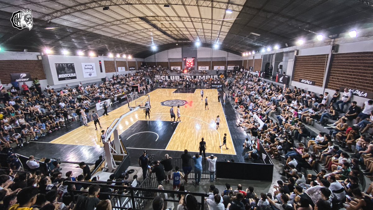 juankilezcano's tweet photo. Es un paso, pero demasiado importante. Hoy quedó demostrado que @OlimpiaKings hacen la fiesta en el basket paraguayo.

Contra todo y contra todos.

Gracias al basket, gracias Olimpia y gracias a todos los que fueron ❤️❤️❤️ https://t.co/xfQnsh5kcP
