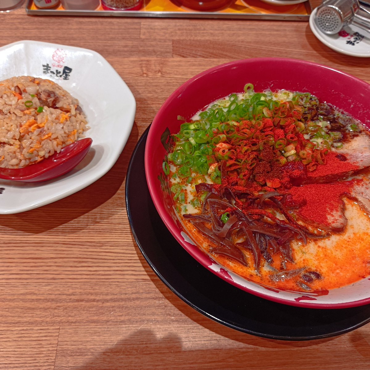 rerakukiro's tweet photo. 5時からずっと #イタチャチャ に張り付いていましたが、12時半ちょい過ぎ、#CRAZY11 の部は退却し、 この後、5時間抜けて、昼食と運動と長めの休憩をします🍜→🏃→😴 https://t.co/vjHvMAty3x