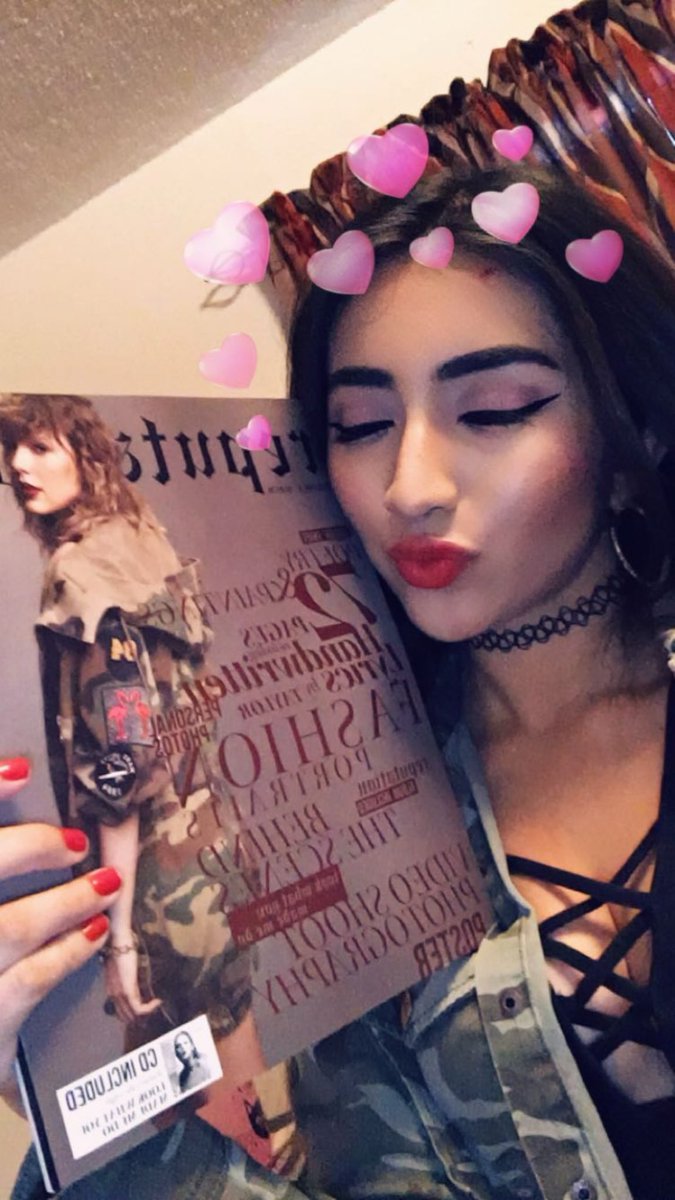 holyfuckinswift's tweet photo. this is such 2017 core #6yearsofreputation https://t.co/VF7dkjWTCg