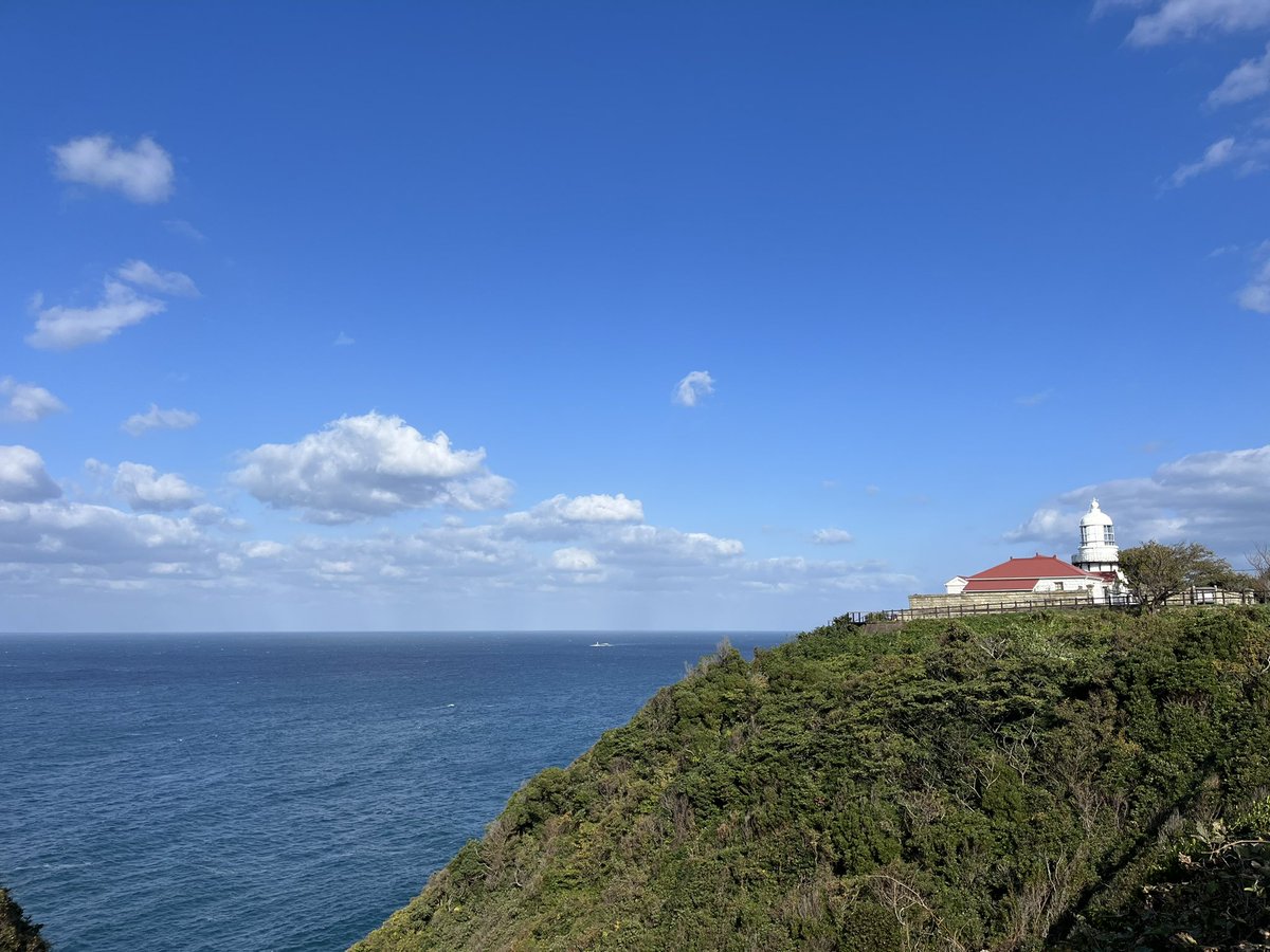 qq7b4d99k's tweet photo. #島根県 #松江市 #美保関
#灯台 #日本海 #海 #観光
#島根 #松江 #山陰地方
#matsue #shimaneprefecture https://t.co/Db9uQEol9J
