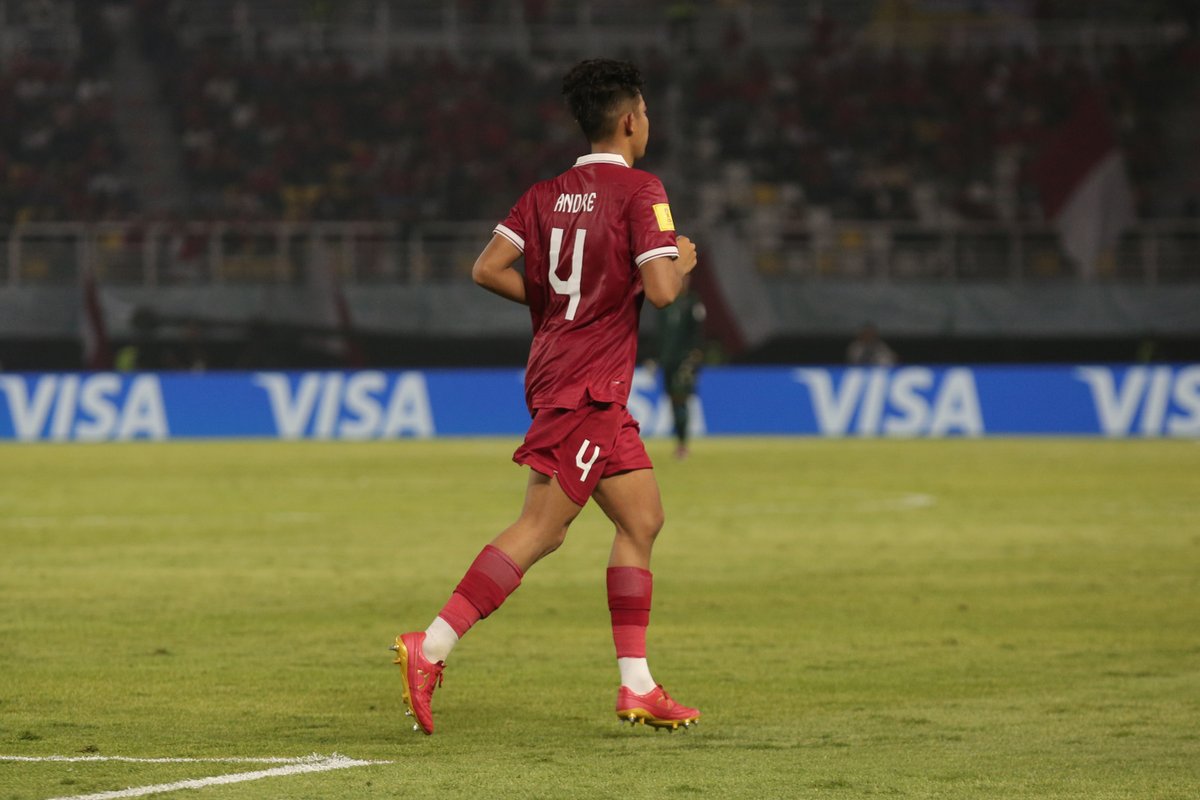 mrdzputra's tweet photo. #Ortuseight on #U17WC 🙌 https://t.co/qmJcYF1wi0