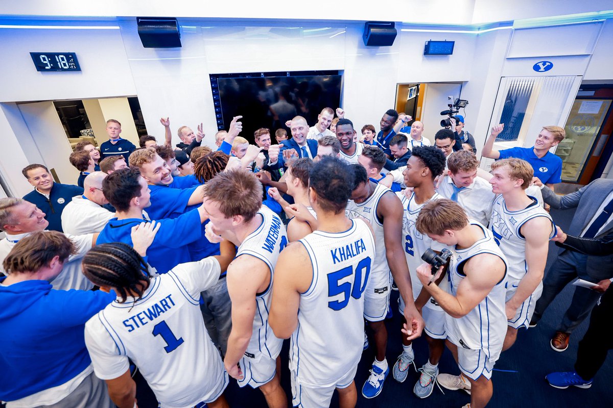 BYUMBB's tweet photo. breaking in the new locker room with a Top 20 dub😏 https://t.co/VFYGqUbgtj