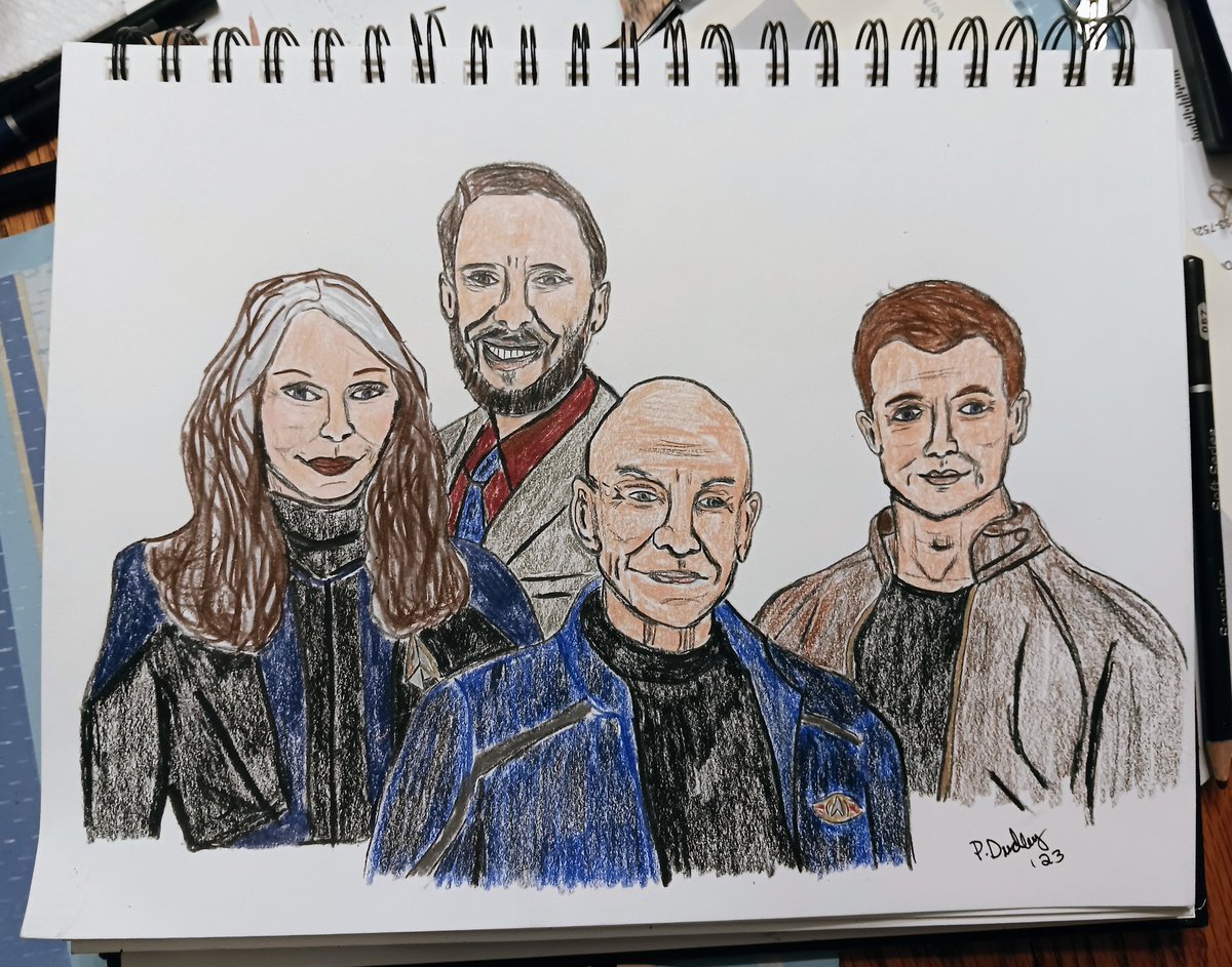 Picard/Crusher family portrait...I want to see more adventures...
#GatesMcFadden #SirPatrickStewart #WilWheaton #EdSpeleers #StarTrekLegacy