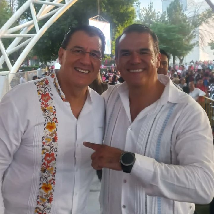 Gran muestra de cariño le demostró el pueblo de #Durango a la coordinadora nacional <a href="/Claudiashein/">Claudia Sheinbaum Pardo</a> 

#UnidosPorLaEsperanza 
#4Transformacion