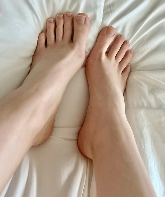 Watch Sierra Lumen's leaked NSFW photo on TwXstars