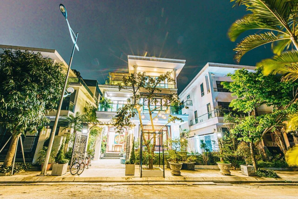 nhatanh2023eth's tweet photo. CHỈ VỚI 299K 1 KHÁCH / 1 ĐÊM Ở ĐẦU TUẦN, 399K 1 KHÁCH 1 ĐÊM CUÔI TUẦN- GIÁ CHO ĐOÀN TỪ 18-20 KHÁCH CHỞ LÊN
#flcsamson
#villa
#dulichsamson
#dulich2023
#Vitaminsea
#dulichvietnam
#dulichquanhnam
#phu https://t.co/aX9aS5HKuv