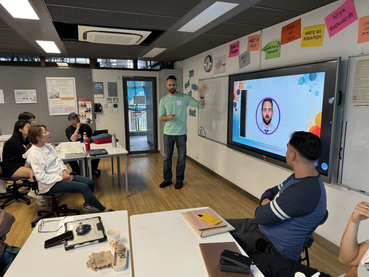 MrAlexEdTech's tweet image. At the Apple #adehk2023 event in HK at CIS with @MrErdoganEDU.

Assessing creativity is about defining the term and expectations in the age of AI. 

Is creativity in your class: process, intentions, originality, problem solving, or unique or combination of tools?

#AppleEDUchat