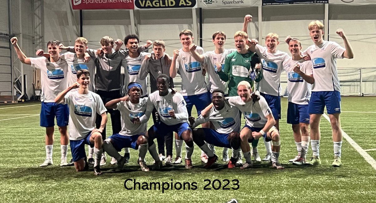 Opprykk 2023

Fantastisk å få muligheten til å jobbe med gutter som er så dedikerte, så utviklingsorienterte og så modige!

Bra lagt tilrette alle i #KraftAkademiet ( <a href="/MilenkoC21/">Milenko Caceres</a>  , <a href="/Ponmani30/">Sancheev Manoharan</a>  , <a href="/mmemic91/">Maid Memic</a> , <a href="/ElvemoEspen/">Espen Elvemo</a> <a href="/danimikk/">Daniel Mikkelsen</a> ,   <a href="/PaulFarstad/">Paul André Farstad</a> , <a href="/RubenSandslett/">Ruben Sandslett</a> , <a href="/Kydland/">Christoffer Kydland</a>)