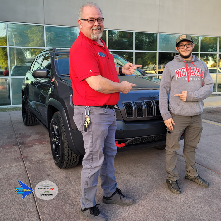 James Leonard was looking for a small SUV 4x4 and he found this #TrailRated 2019 #JeepCherokee assisted  by Pete Johnson. Interested in a quality #CourtesyCDJRSuperstitionSprings vehicle, call Pete at 480-569-2991. #TheCourtesyWay #CourtesyJeepAZ #Cherokee #Jeep  #PeteJohnsonCDJR