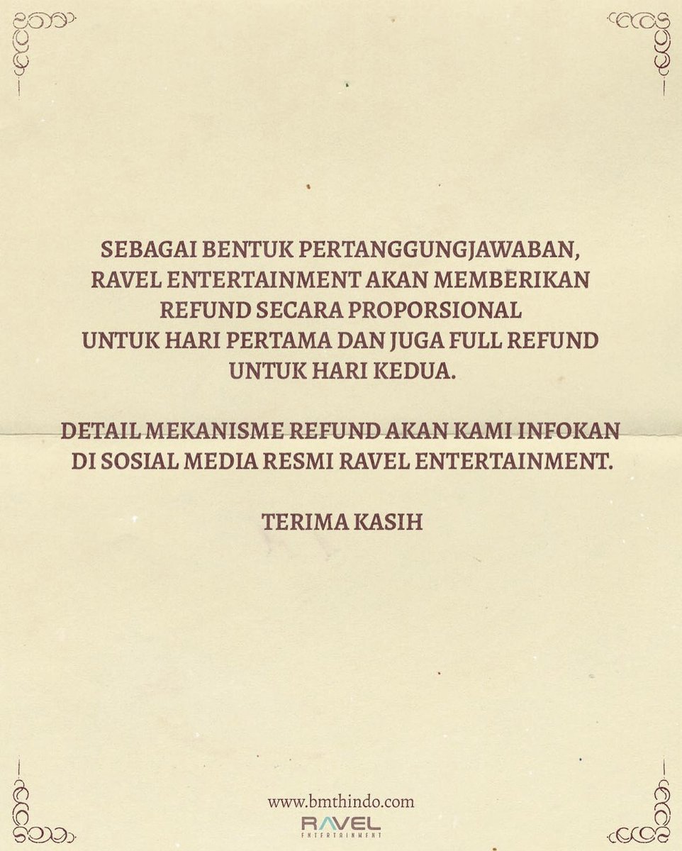Ralat dikit. BMTH day 2 fix cancel. Info ordal, BMTH udah coba dibujuk sampai jam 2 tadi, tapi mereka tetap parno situasi bakal kayak semalam. Panggung goyang2 gak safe, panas banget. Dan perihal alat di stage, itu alat property asli dari tour mereka yang Church of Genesis. Pas