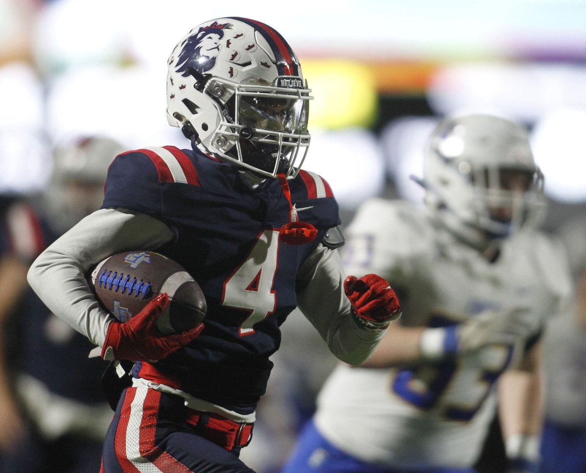 SportsDayHS's tweet photo. Photos 📸

Richland wins bi-district round matchup over Frisco #txhsfb 

Gallery: https://t.co/3JozrIlsPe https://t.co/8WUz6J5FpL