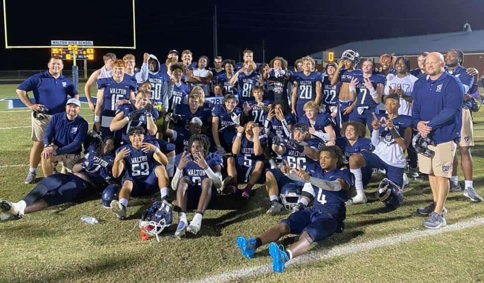 Kelan Washington (@kelan_63) on Twitter photo Great playoff win with the boys the first one in 22 years‼️‼️<a href="/DarrenKeithwhi1/">Darren Keith White</a> <a href="/CoachJlindsey1/">Jay Lindsey</a> Great playoff win with the boys the first one in 22 years‼️‼️<a href="/DarrenKeithwhi1/">Darren Keith White</a> <a href="/CoachJlindsey1/">Jay Lindsey</a>