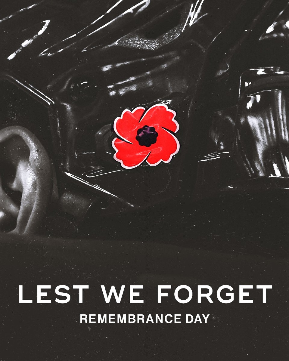 NHL's tweet photo. Lest We Forget. #RemembranceDay https://t.co/xor31B55PA