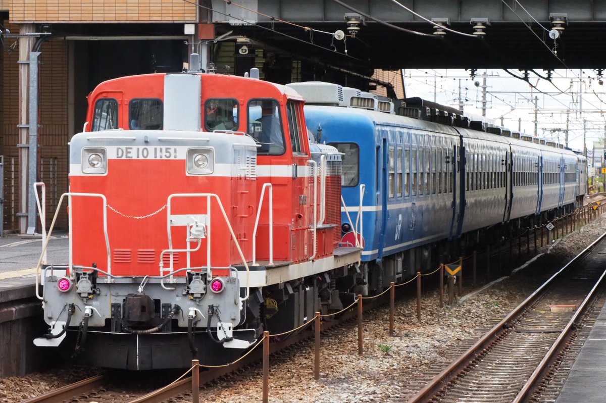 試9786ﾚ　乗務員訓練 EF65-1133[関]＋12系5B＋DE10-1151[岡] 復路はELが先頭となり岡山方面へ通過しました。 JR山陽本線[中庄駅]