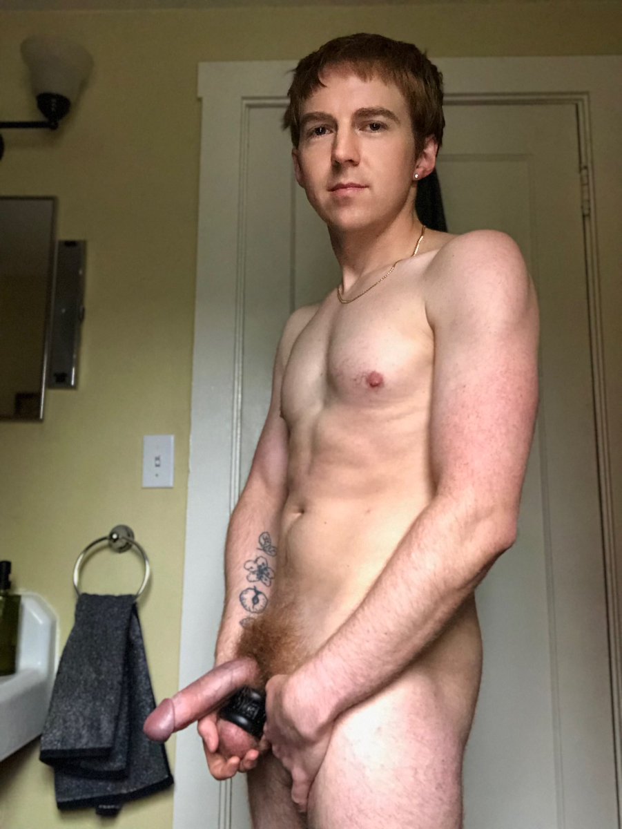 user12019652's tweet photo. Hot ginger https://t.co/xLRnLYhMmd