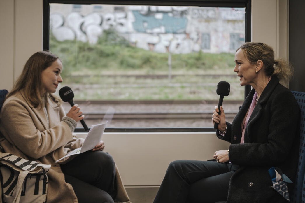 Was läuft verkehrt im Berliner Verkehr? Und wie bewegen wir uns in Zukunft durch die Stadt? „Eine Runde Berlin“ mit @SchreinerManja @SenMVKUBerlin jetzt überall, wo es Podcasts gibt 🚂 tagesspiegel.de/verkehrssenato…