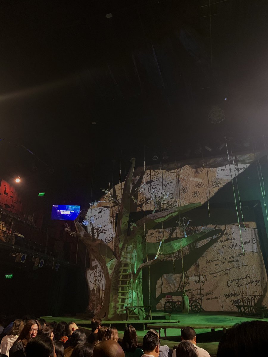 MomshiiieV's tweet photo. Congratulations in advance V!!

#TabingIlogTheMusical 
#Vivoree | @vivoree https://t.co/KkOXRoF0Fc