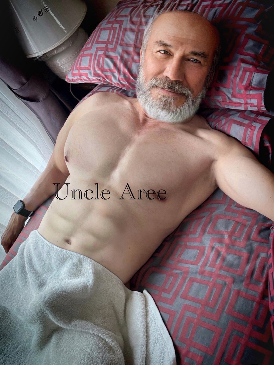 ลุง อารีย์ tweet media