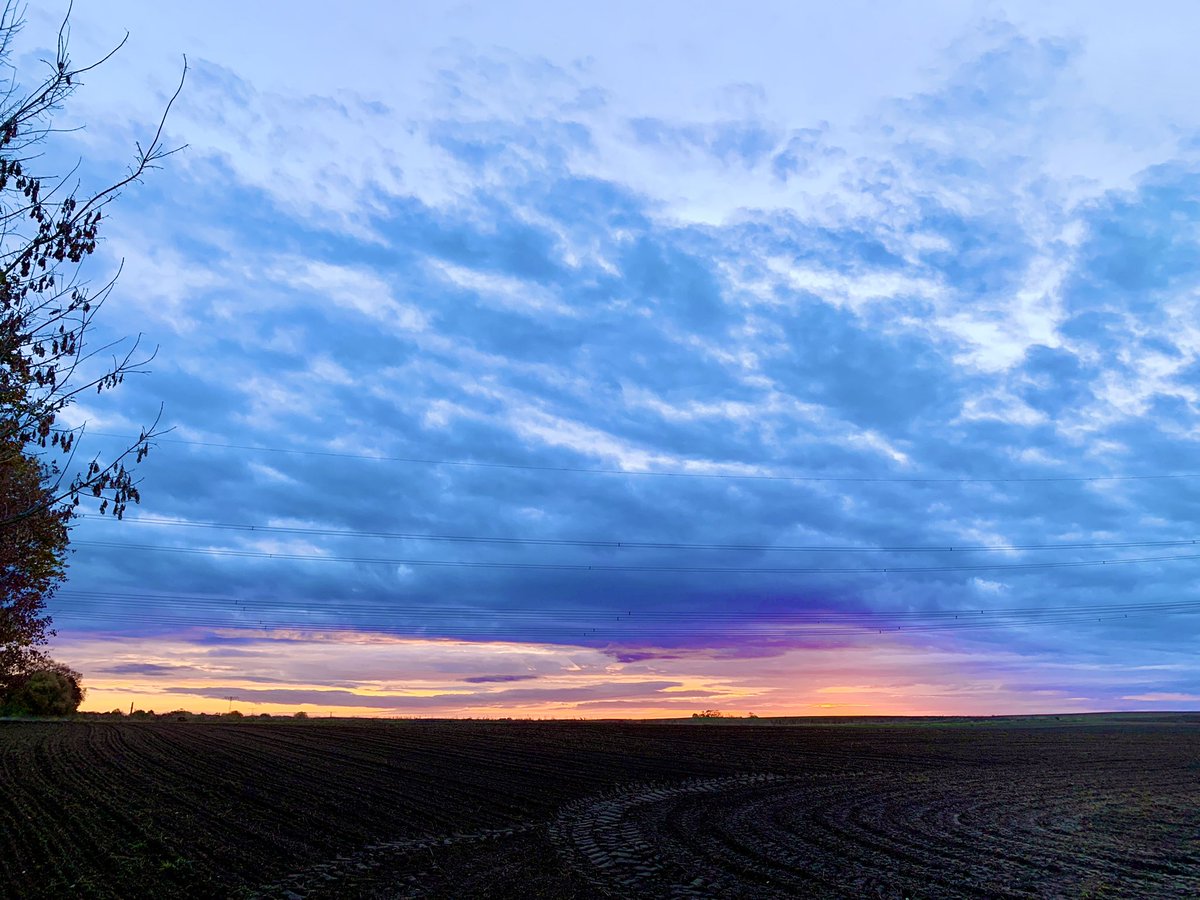 Eine wunderbare Saison ist zuende gegangenen. Herzlichen Dank an unsere Gäste aus 2023 und herzlich Willkommen ab April 2024 bei uns im Barnim: abnb.me/4BmUVTikDEb