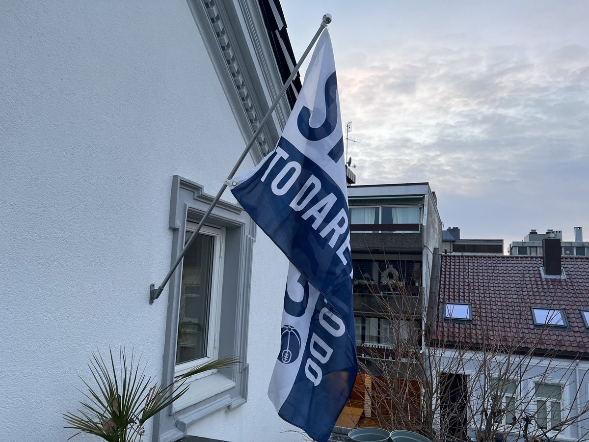 Inthearmsofbrianboyle tweet media