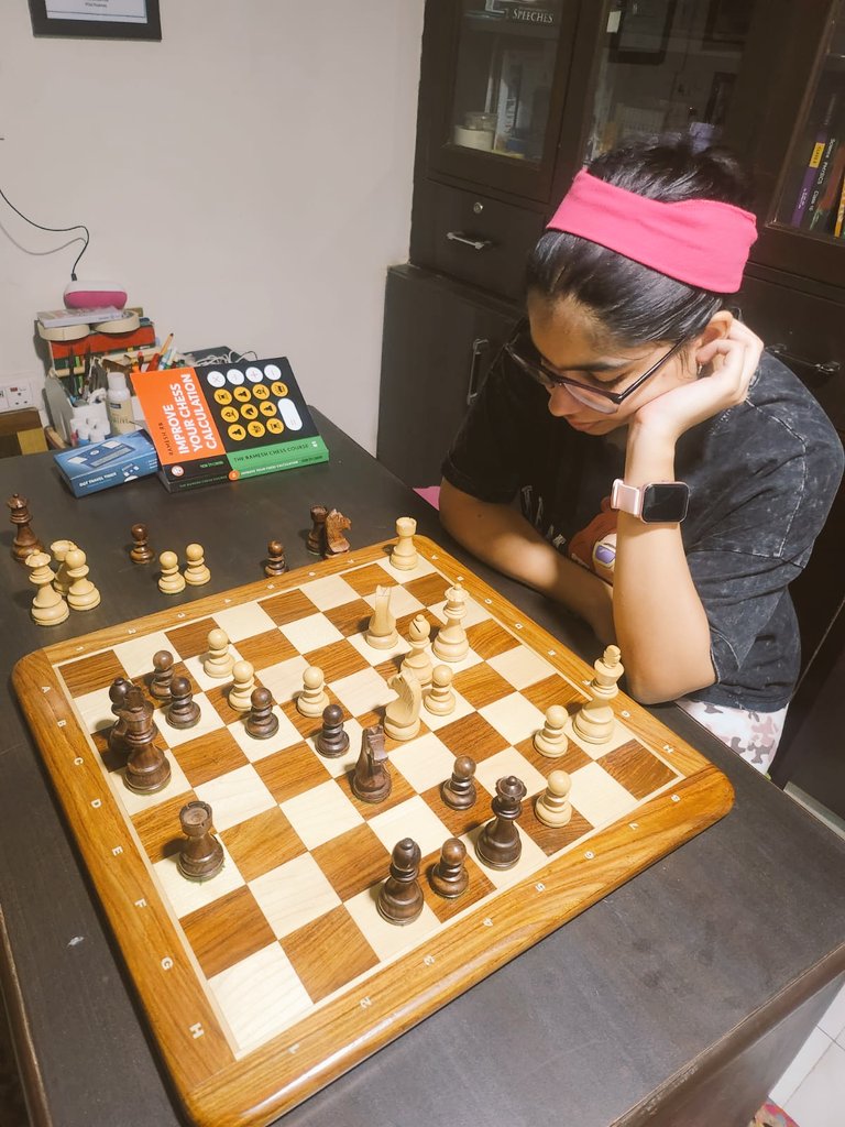 ShivikaRohilla's tweet photo. Preparing for my upcoming tournaments. Following @Rameshchess sir's book and thoroughly enjoying the process.
#chesslife #studymodeon #tournament https://t.co/Ad82E4lbID