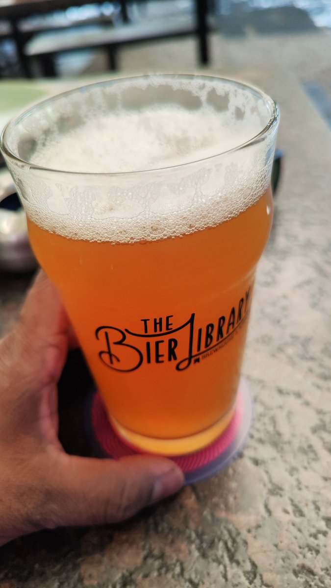 sarathshenoy's tweet image. Hello Bengaluru, I am back.
A quick fresh brew or two before I move about.
#TheBierLibrary