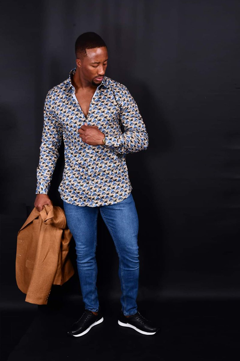 CollectionsMarc's tweet image. We are located Nairobi CBD along Moi avenue, in Digital Shopping Mall, Ground floor, shop G34 &amp;amp; G35. We are Opp. MKU Towers &amp;amp; behind Nation Center. Please call or WhatsApp 0746 817388
maps.app.goo.gl/iyL731pwu7wvmc…
We deliver countrywide80