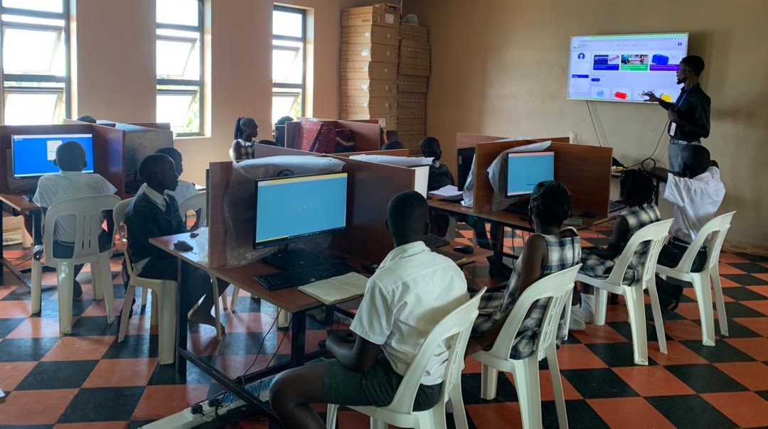 Solomon Bwire (@solomonbwiree) on Twitter photo Grateful for the support from <a href="/googleafrica/">Google in Africa</a>, <a href="/IrlEmbUganda/">Ireland in Uganda</a>, <a href="/GwGAfrica/">Grow with Google Africa</a>, <a href="/GuillaumeSekko/">Guillaume Sekko</a> we are empowering 500+ learners with essential Robotics & #AI skills. Witnessing their collaborative projects using <a href="/tinkercad/">Tinkercad</a>, <a href="/scratch/">Scratch Team</a>, & Arduino programming is truly exciting! 🚀 #WRO2023 Grateful for the support from <a href="/googleafrica/">Google in Africa</a>, <a href="/IrlEmbUganda/">Ireland in Uganda</a>, <a href="/GwGAfrica/">Grow with Google Africa</a>, <a href="/GuillaumeSekko/">Guillaume Sekko</a> we are empowering 500+ learners with essential Robotics & #AI skills. Witnessing their collaborative projects using <a href="/tinkercad/">Tinkercad</a>, <a href="/scratch/">Scratch Team</a>, & Arduino programming is truly exciting! 🚀 #WRO2023
