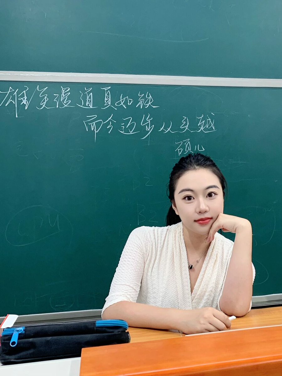 Ka48893's tweet photo. 雄关漫道真如铁，而今迈步从头越 https://t.co/xhxIvlOktz