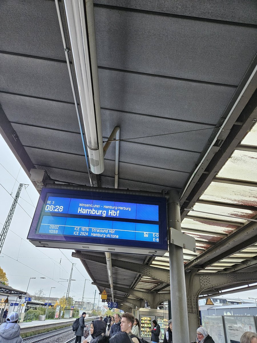 Abfahrt in Richtung Kiel
