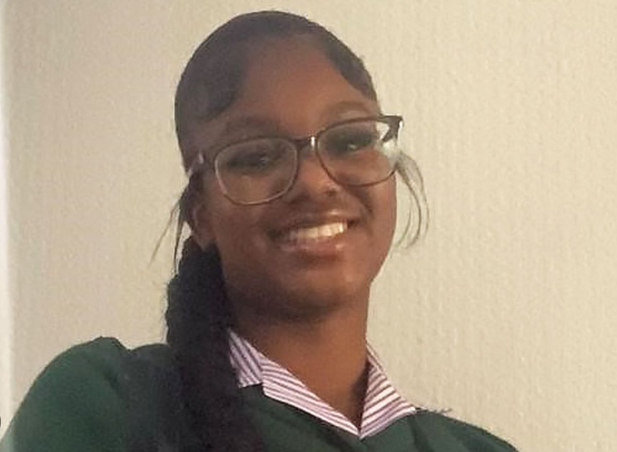 Croydon will lay another child to rest this morning.
A life horrifically taken way too early.
I ask that if you find a few minutes today to pray for strength &amp; support for Elianns friends, but specifically her family who endure the greatest loss, that of a child.💔