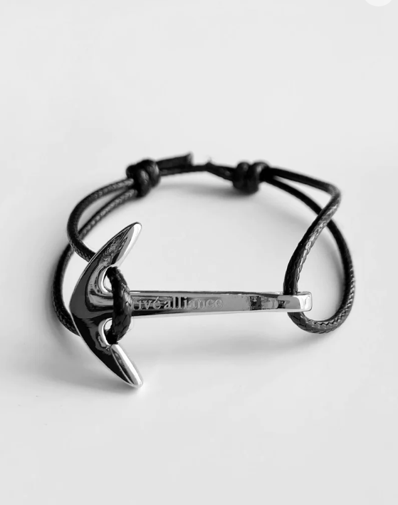 S00SHl's tweet photo. wts/lfb ph exo baekhyun

Privé Alliance Accessories SET only - 5500 PHP (negotiable)
- hope and (im)possible bracelet and linked chain necklace
- never been used; mga na-stock lang

mop: gcash
rfs: badly need funds for uni 

comment/dm for more pics

#privé #baekhyun #exo https://t.co/d8k9ie4ibm